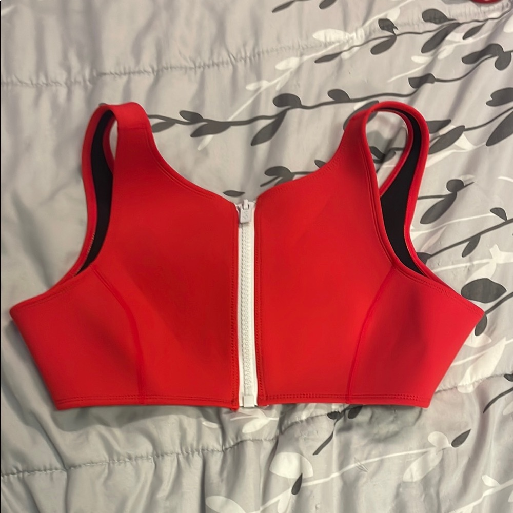 NWOT Hoaka scuba swim top